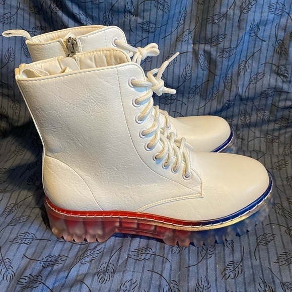 Wanted faux leather blue and red hombre soled combat boot 7 - Picture 6 of 7